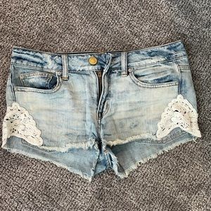 $ firm

American Eagle Denim Shorts